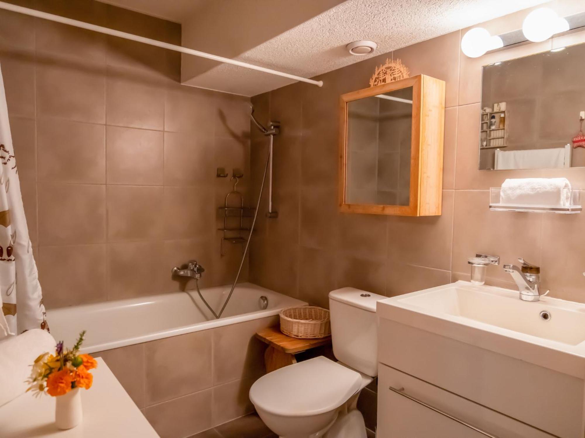 Apartment Baudrier A04 By Interhome 韦尔比耶 外观 照片